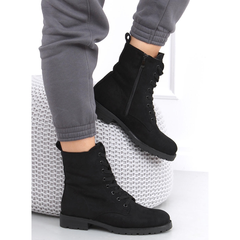 Bente Blackin nauhatyöntekijät musta 1