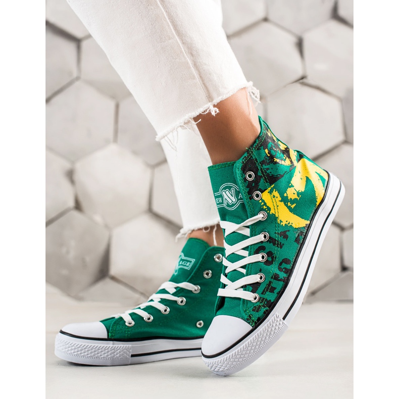 Vihreät New Age -tennarit 1