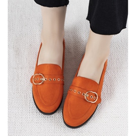 Oranssit mokkasiinit kultaisella Verreau -koristeella 1