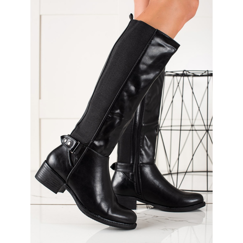 Small Swan Klassiset saappaat eristyksellä musta 2