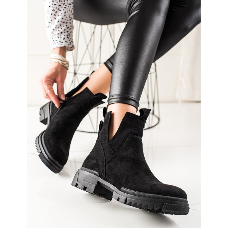 W. Potocki Leikatut mokkanahkalaukut musta 1