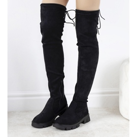 Patricen mustat korkeapohjaiset saappaat 1