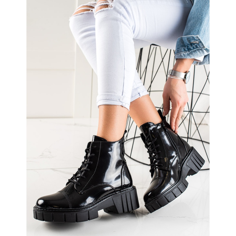 Goodin Klassiset Trapper-saappaat alustalla musta 2