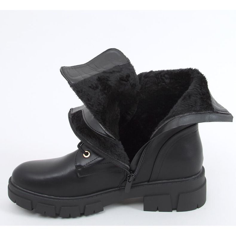 Työntekijät Salam Black -ketjulla musta 1