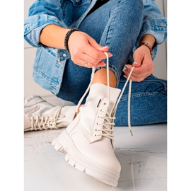 TRENDI Nauhaiset beige-saappaat 1