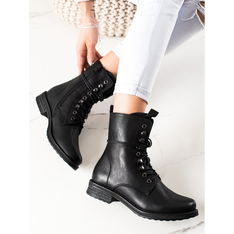 Super Mode Klassiset nauhakengät musta 1