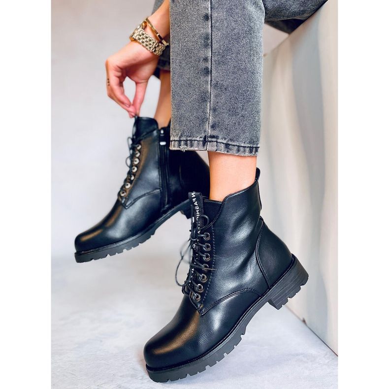 Ango Black nauhatyöntekijät musta 1