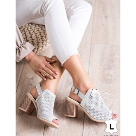 Hehkuvat sandaalit VINCEZA -nahkaa hopea 1