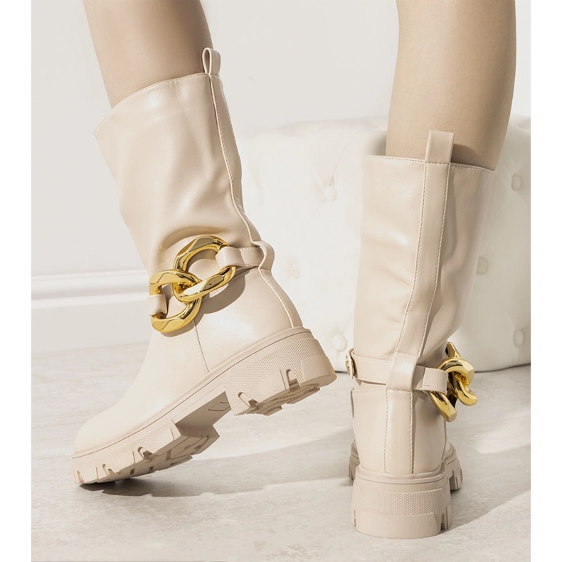 Beiget eristetyt saappaat Harrison-ketjulla 1