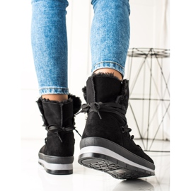 TRENDI Mustat mokkanahkaiset lumisaappaat 1