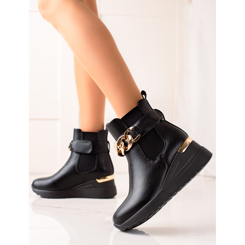 Groto Gogo Muodikkaat kiilakengät musta 1