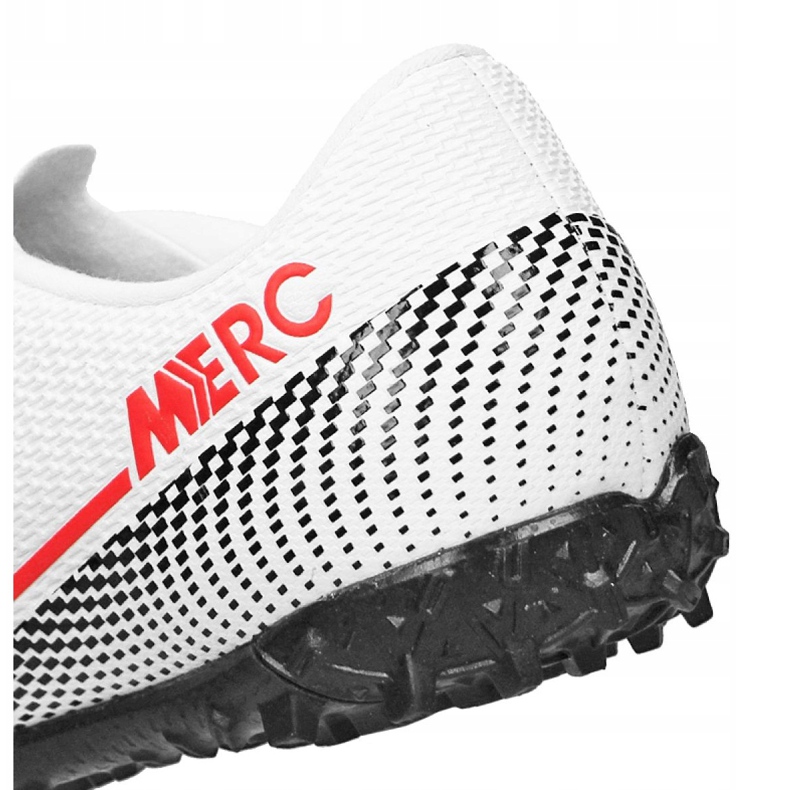 Nike Vapor 13 Academy Tf Jr AT8145-160 jalkapallokengät valkoinen 2