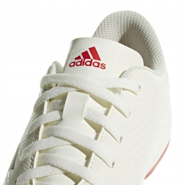 Adidas Nemeziz 18.4 FxG Jr CM8510 jalkapallokengät valkoinen 4