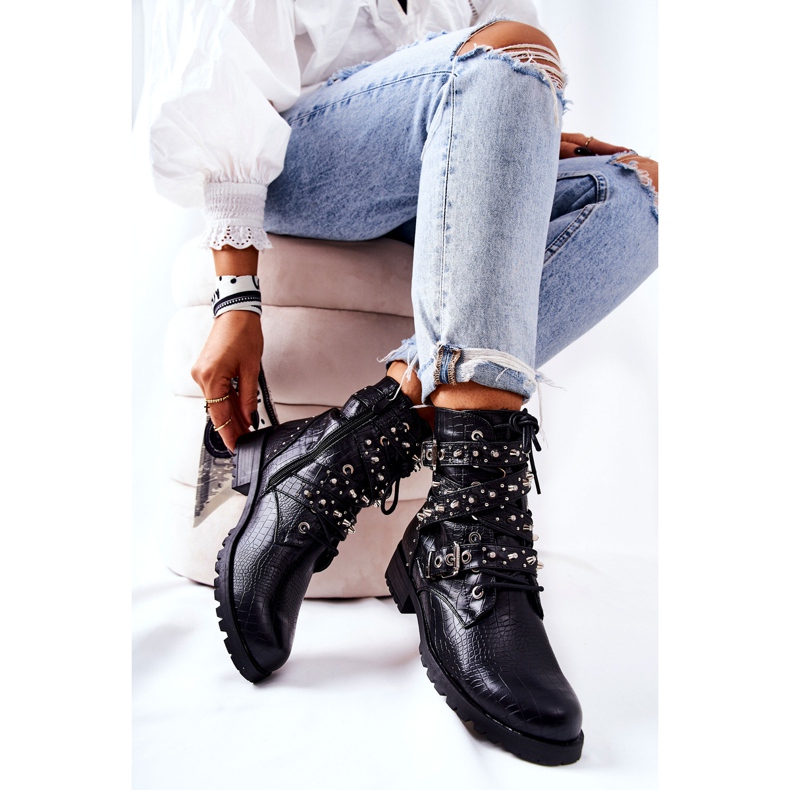 Nahkaiset nilkkurit raidoilla Animal Pattern Black Kepherine musta 1