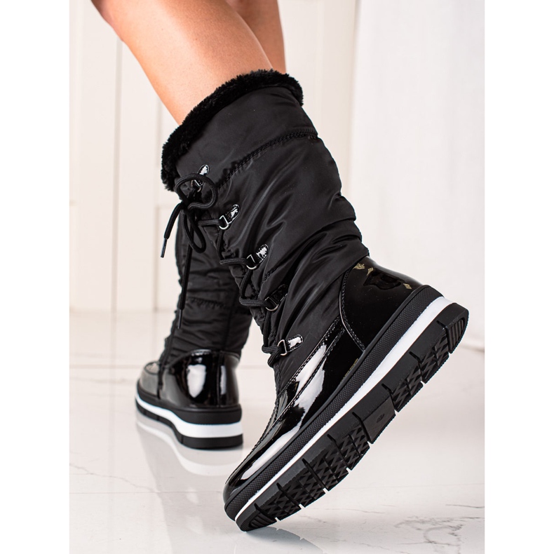 TRENDI Turkissaappaat musta 2