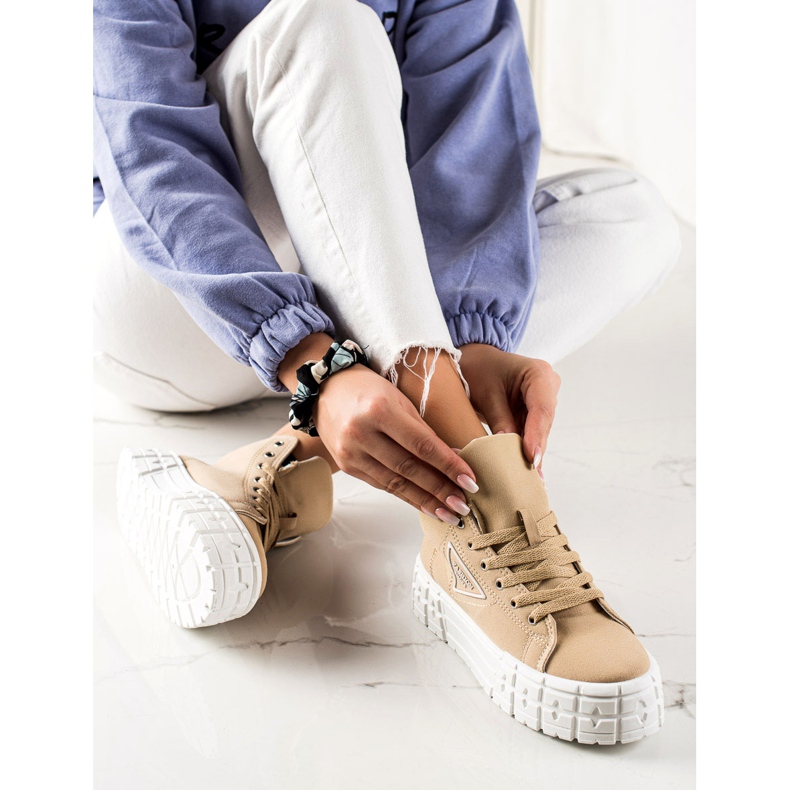 Goodin Korkean muodin lenkkarit beige 2