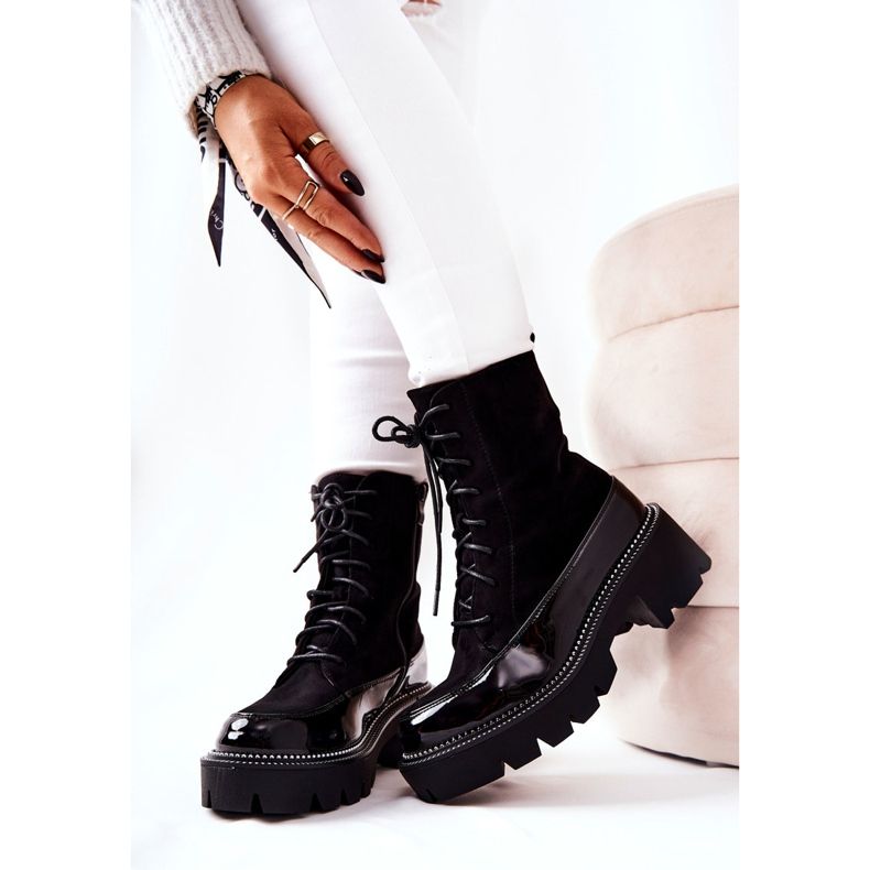 Korkeat saappaat mustalla Solutia-vetoketjulla 1