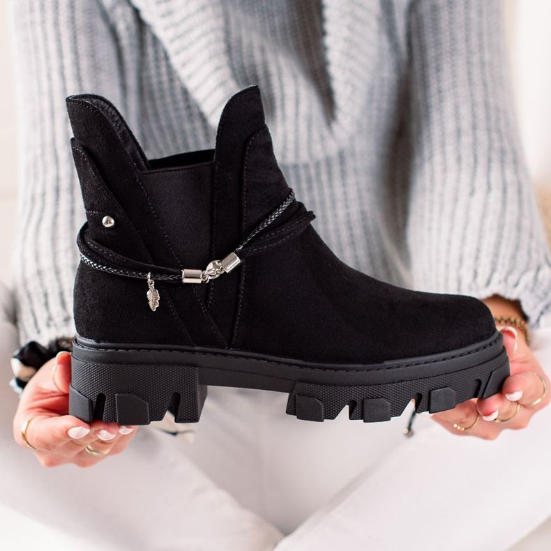 Goodin Slip-on saappaat koristeellisilla raidoilla musta 1