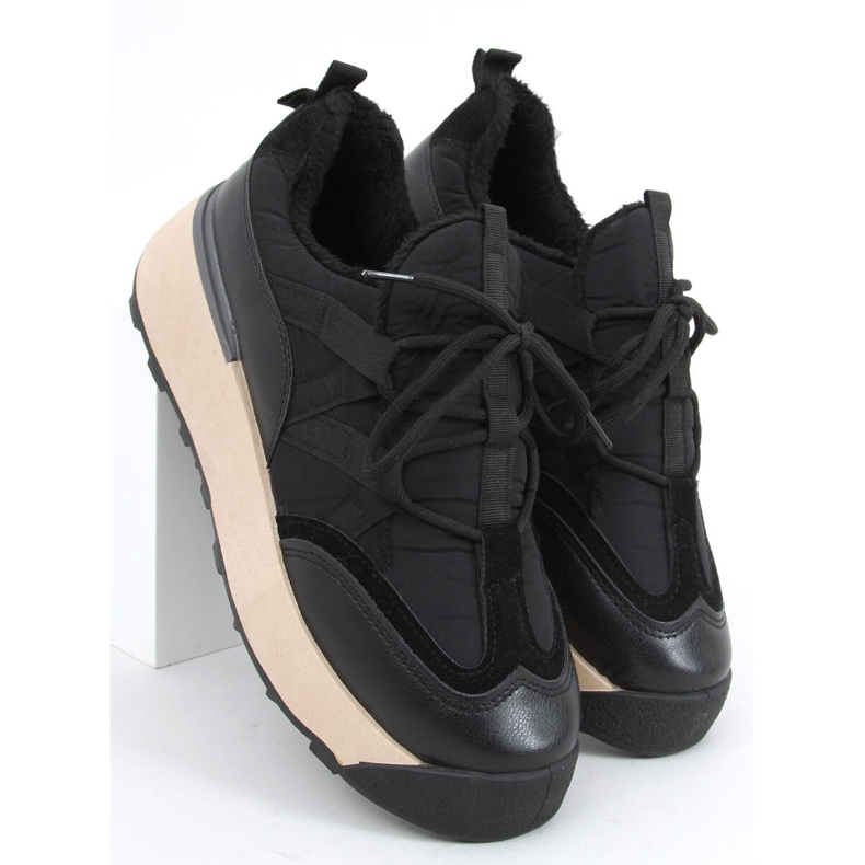 Homii Black eristetyt urheilukengät musta 1