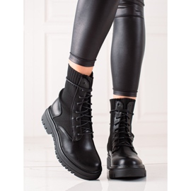 Seastar High Black Trappers musta 1