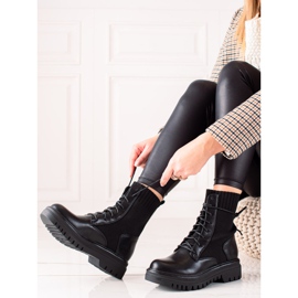 Seastar High Black Trappers musta 2