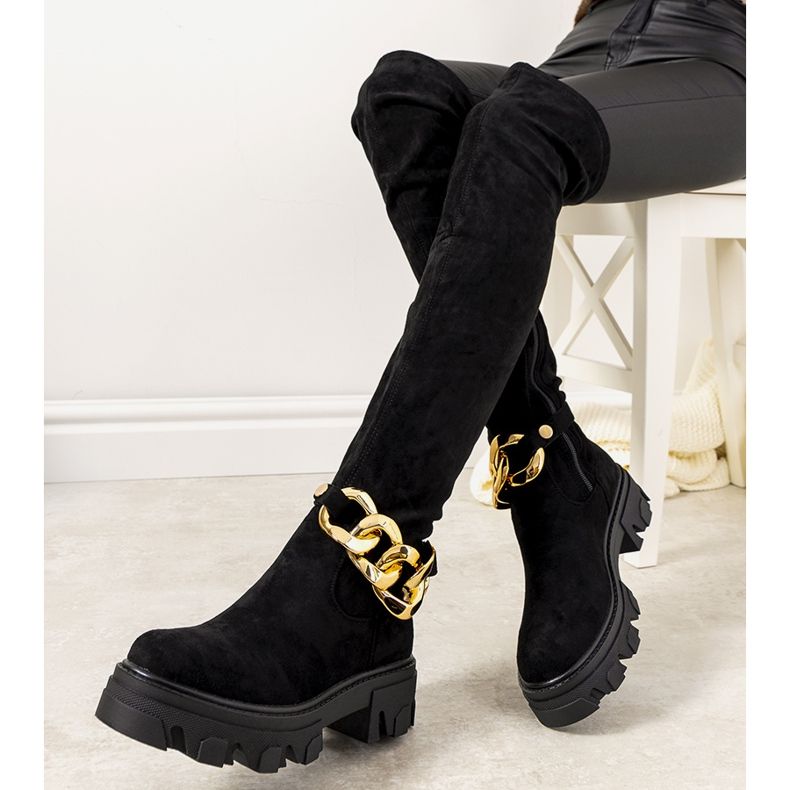 Mustat saappaat paksussa Alines-pohjassa 1