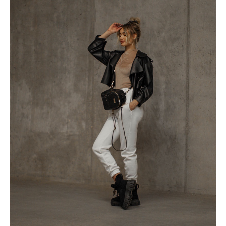 PM1 Musta Lämpimät Saappaat Trappers Musta Demaris 1