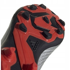 Adidas Predator 19.4 FxG Jr G25822 jalkapallokengät hopea 5