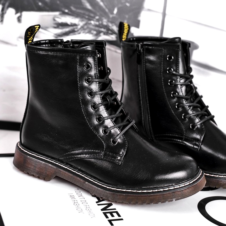 EVE Naisten Saappaat Lakatut Trappers Saappaat Musta Marita 4