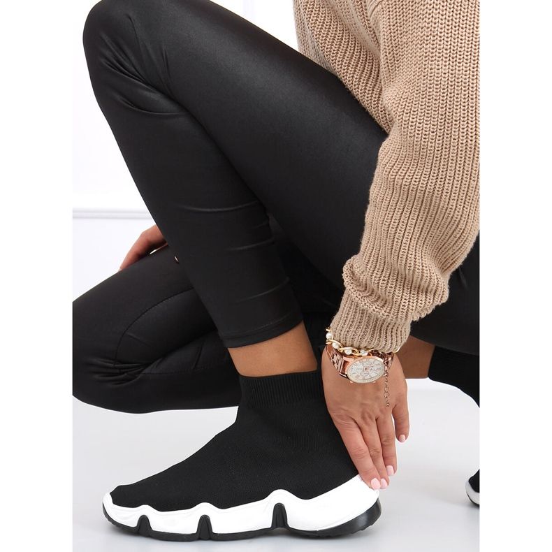 Nova Black sukat korkeat sukat musta 2