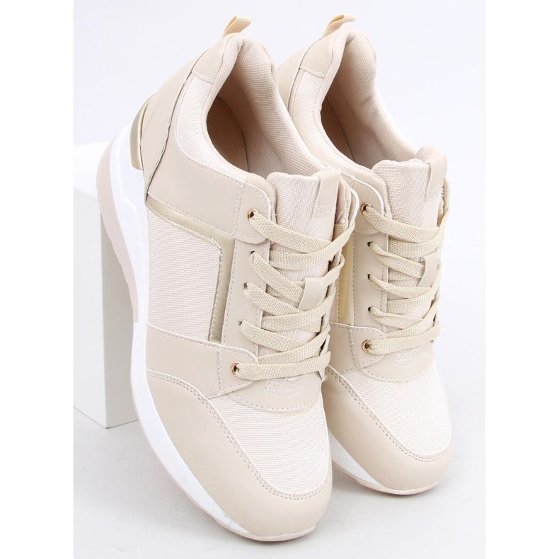 Wisto Apricot wedge -lenkkarit beige 1