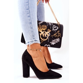 WS1 Mokkanahkapumput mustassa Valoris-palkissa 2