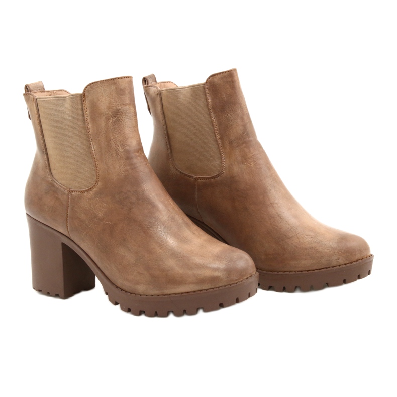 Beige saappaat Auger -pylväässä ruskea 4