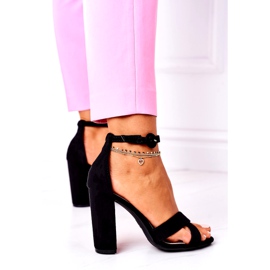 SEA Naisten sandaalit kantapäässä Suede Black Telmen musta 4