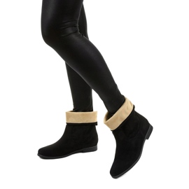 Islevine mustat mokkanahkaiset liukukengät 3