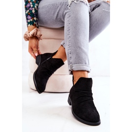 PS1 Harjatut ryppyiset saappaat Black Cynthia musta 1