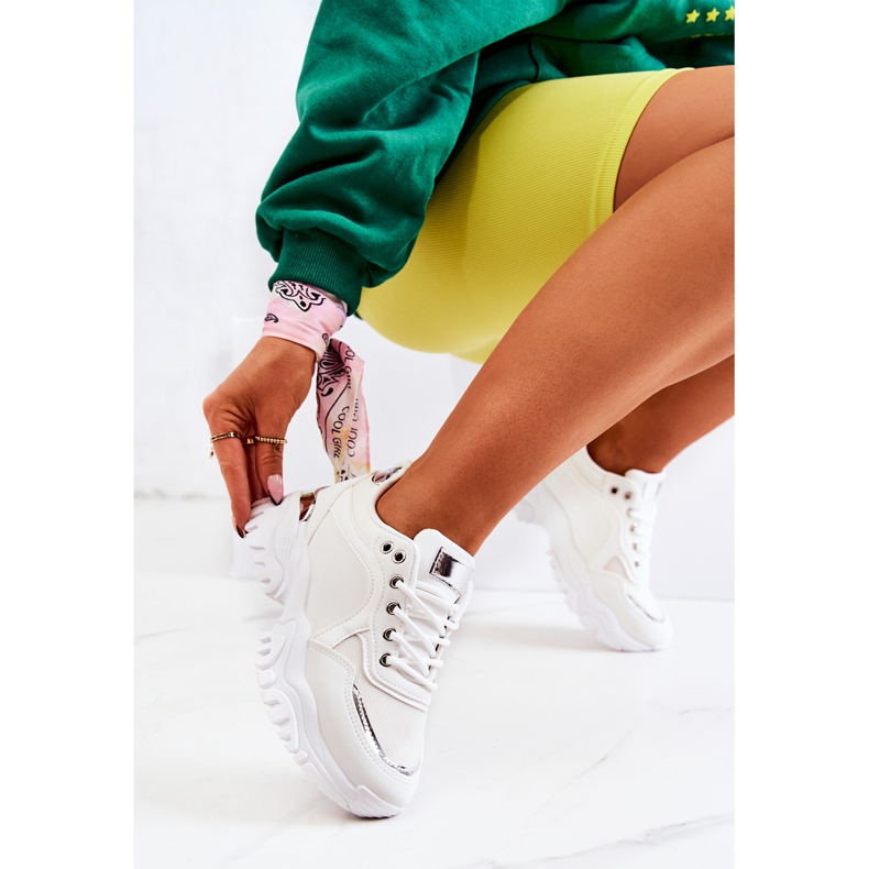 FS2 Tennarit alustalla Valkoinen Sallie hopea 1