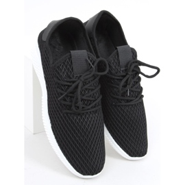 Utto Black sukat urheilukengät musta 2