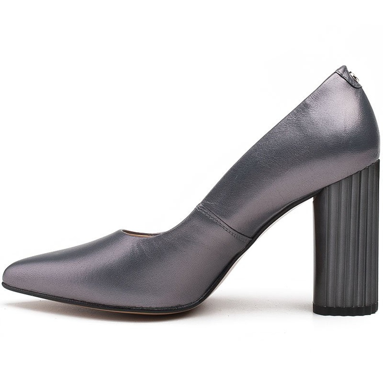 Marco Shoes Harmaat pumput, joissa kantapää 2