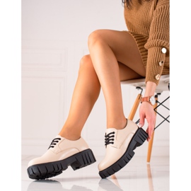 Beiget kengät La.Fi-alustalla 1