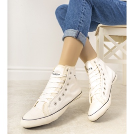 # vaurioitunut # Torna naisten valkoiset nilkkalenkkarit # VAHINGOT # valkoinen 1