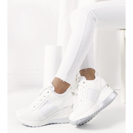 Valkoiset lenkkarit Lockett Wedgessä valkoinen hopea 1