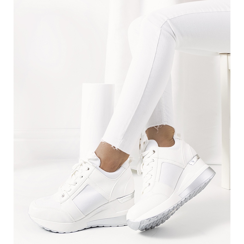 Valkoiset lenkkarit Lockett Wedgessä valkoinen hopea 1