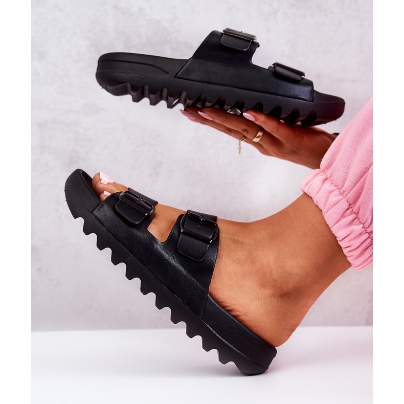 PS1 Kumitossut Black Westie -alustalla musta 1