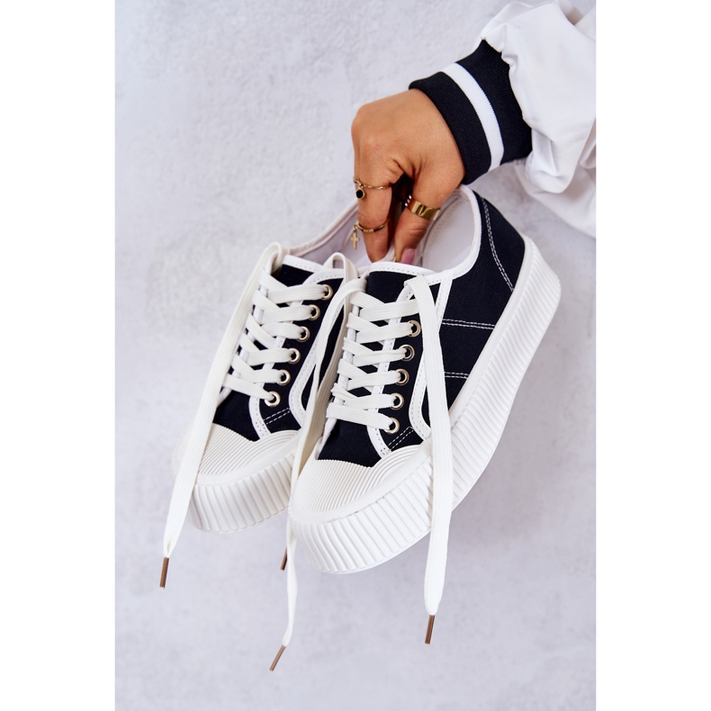 FB2 Matalat tennarit Black Mischa -alustalla musta 1