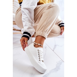 FB2 Matalat tennarit valkoisella Mischa-alustalla valkoinen 1