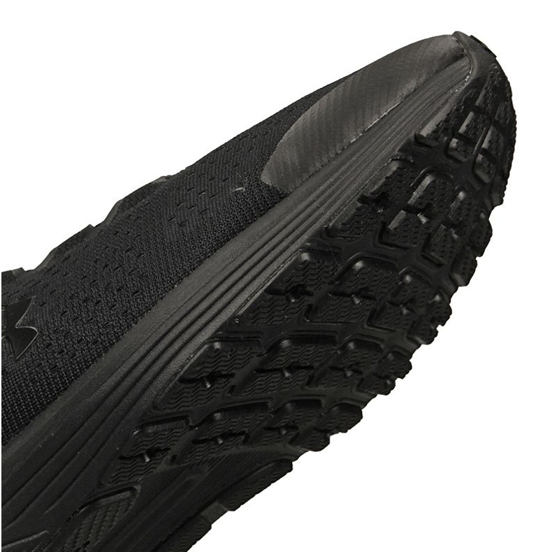 Under Armour Charged Bandit 4 M 3020319-007 musta 1