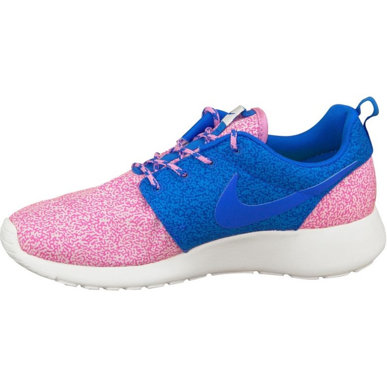 Nike Rosherun Print W 599432-137 kengät vaaleanpunainen 1
