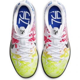 Nike Mercurial Vapor 13 Academy Njr Ic Jr AT8139 104 jalkapallokengät monivärinen monivärinen 1