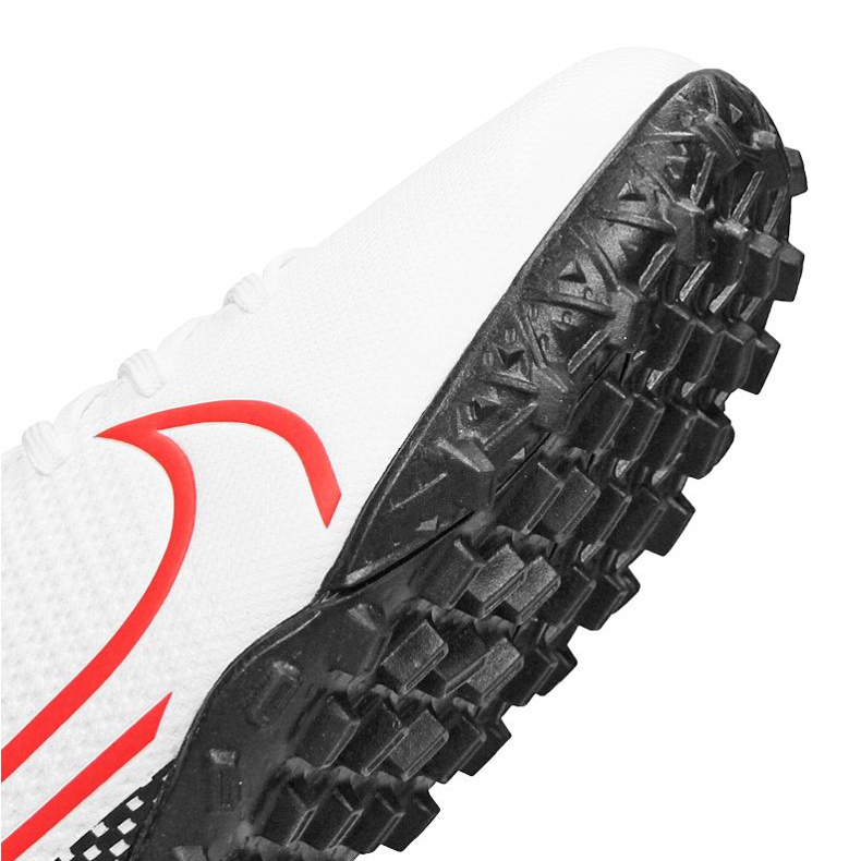 Nike Vapor 13 Academy Tf Jr AT8145-160 jalkapallokengät monivärinen valkoinen 1